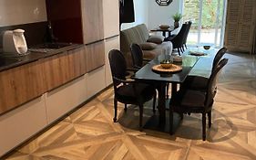 Appartement 2 pièces quartier Thabor RDC Courre intérieure